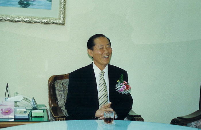 총장님사진